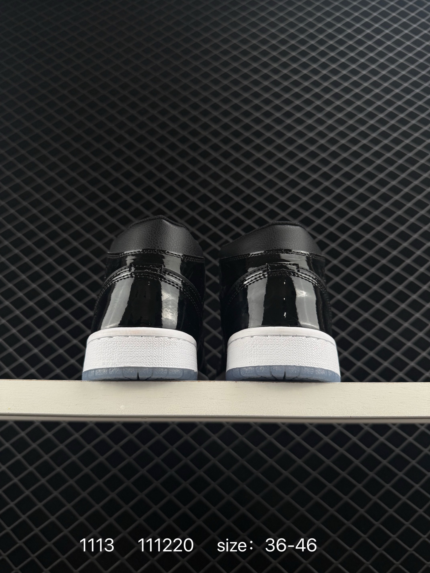 Air Jordan 1 Mid AJ1